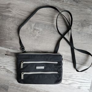 Baggallini Black Nylon Crossbody Travel Bag Multi Zip Lightweight Purse